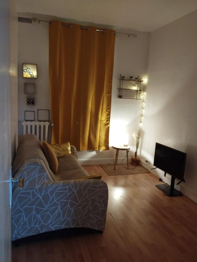 Parisian Vibes A Clichy Apartment Екстериор снимка